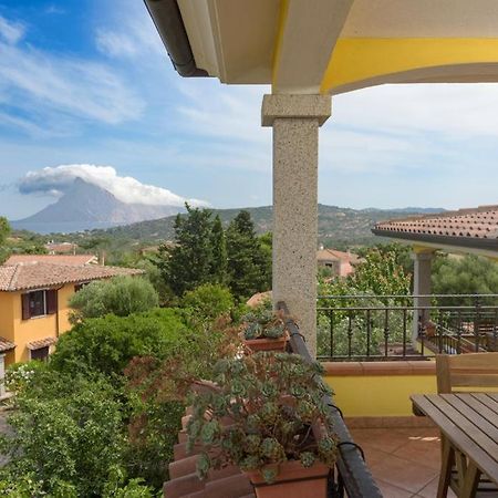 Residence Agrifoglio Monte Petrosu Exterior foto